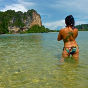 Quetzal tests the warm Andaman Coast water - Karina Noriega